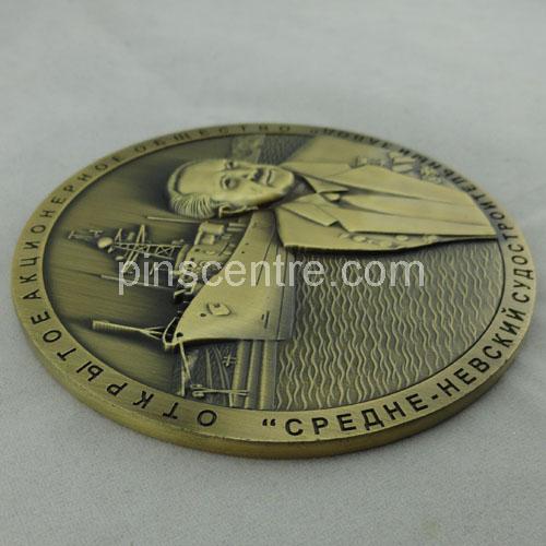 Antiqe Gold Zinc Alloy Medals