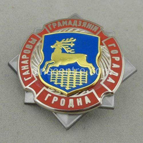  Custom Made Souvenir Badges
