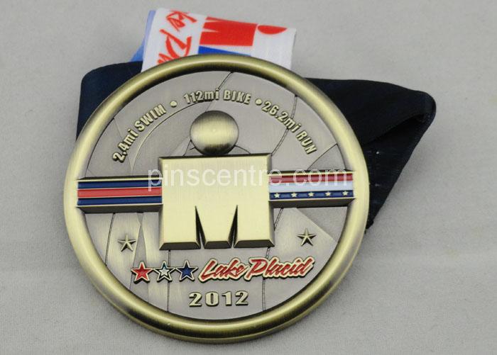 Talentspejdernes Custom Awards Medals by Zinc Alloy Die Casting , Box Packing And Gold Plating